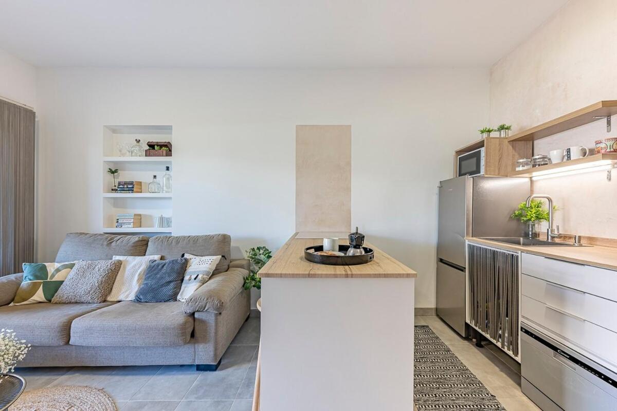 Golden Mile Getaway, Garden View, Pool & Comfort Marbella