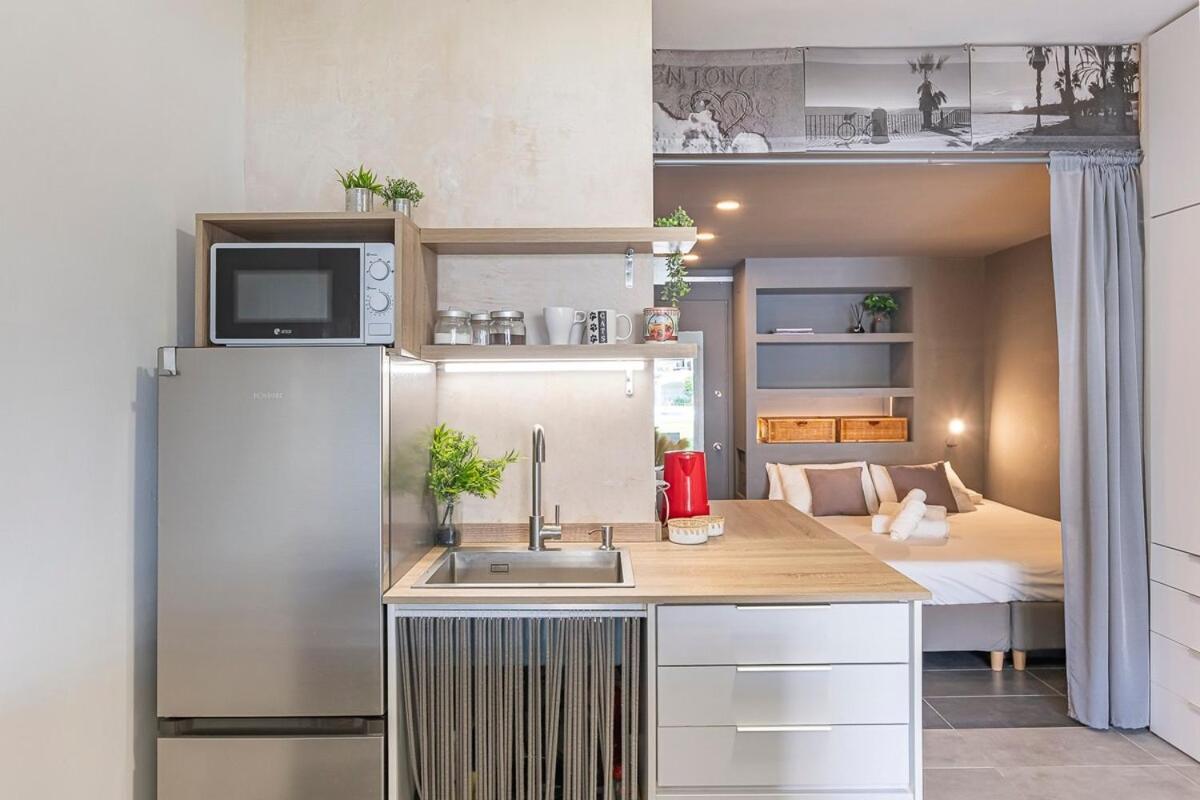 Apartment Golden Mile Getaway, Garden View, Pool & Comfort Marbella